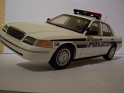 1:18 Auto Art Ford Crown Victoria 2003 Police